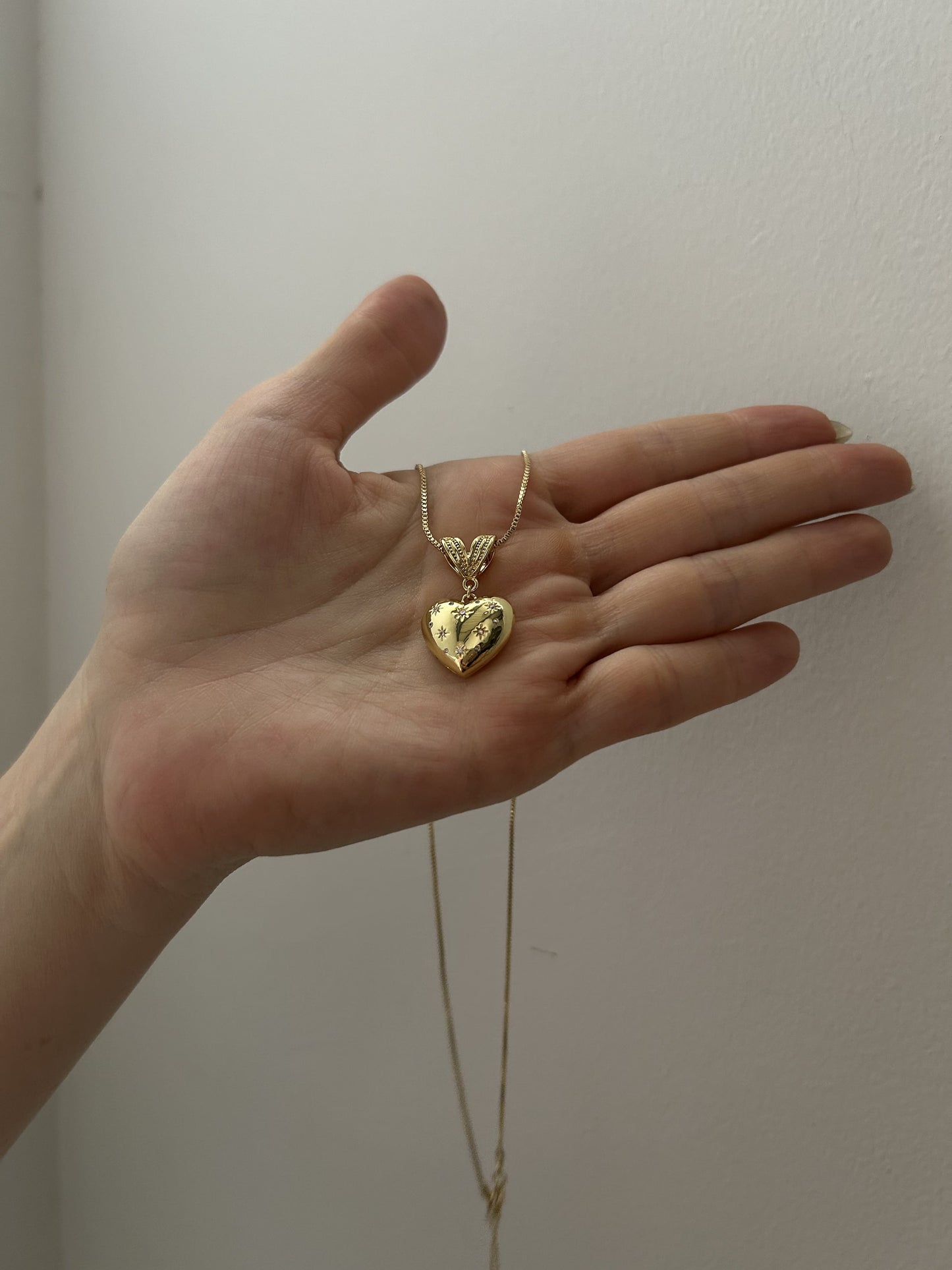 Corazón Chain