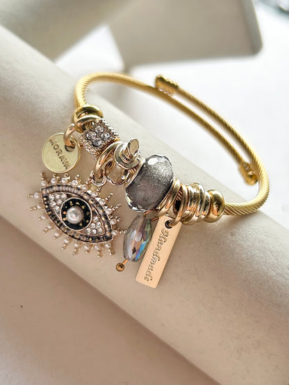 Charms Bracelet Golden Eye